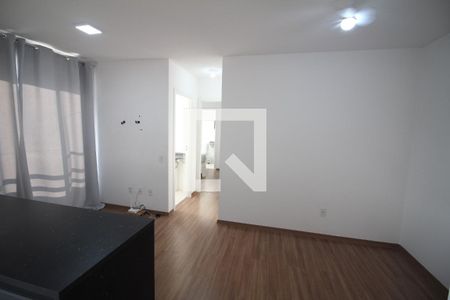 Sala de apartamento para alugar com 2 quartos, 52m² em Novo Riacho, Contagem