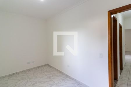 Quarto 2 de apartamento para alugar com 2 quartos, 44m² em Cidade Ademar, São Paulo