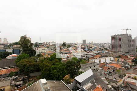 Vista da Sala/Cozinha de apartamento para alugar com 2 quartos, 48m² em Vila Esperança, São Paulo