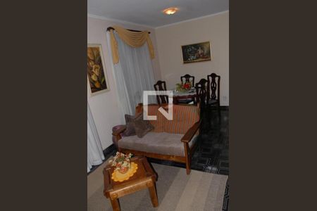 Casa à venda com 4 quartos, 240m² em Vila Anadir, São Paulo