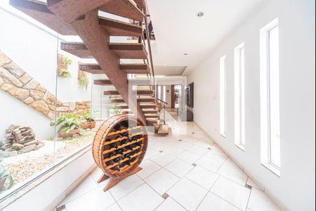 Hall da Escada de casa à venda com 4 quartos, 322m² em Campestre, Santo André