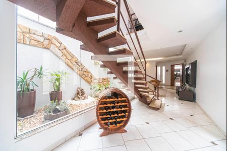 Hall da Escada de casa à venda com 4 quartos, 322m² em Campestre, Santo André
