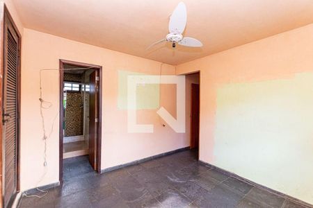 Casa à venda com 7 quartos, 300m² em Fátima, Niterói