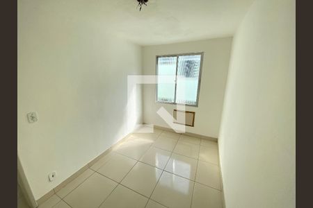 Quarto 1 de apartamento para alugar com 2 quartos, 48m² em Inhaúma, Rio de Janeiro
