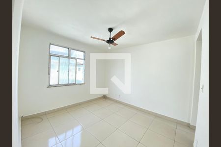 Sala de apartamento para alugar com 2 quartos, 48m² em Inhaúma, Rio de Janeiro