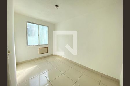 Quarto 1 de apartamento para alugar com 2 quartos, 48m² em Inhaúma, Rio de Janeiro