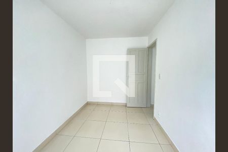 Quarto 1 de apartamento para alugar com 2 quartos, 48m² em Inhaúma, Rio de Janeiro