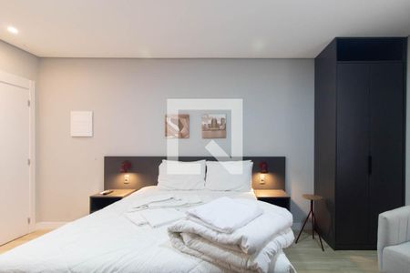 Sala/Quarto de apartamento à venda com 1 quarto, 26m² em Centro Histórico, Porto Alegre