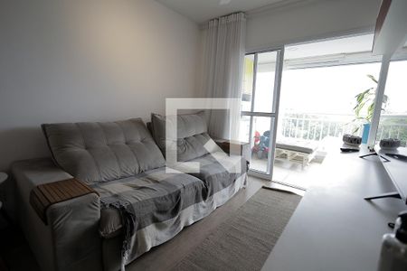 Sala de apartamento à venda com 3 quartos, 88m² em Vila Eldizia, Santo André