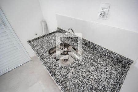 Sala/Cozinha de apartamento para alugar com 2 quartos, 42m² em Vila Brasilandia, São Paulo