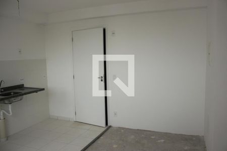 Sala/Cozinha de apartamento à venda com 2 quartos, 35m² em Vila Galvão, Guarulhos