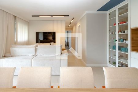 Sala de apartamento para alugar com 2 quartos, 84m² em Santo Amaro, São Paulo