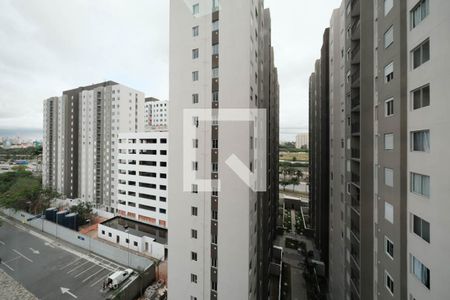 Sala/Cozinha de apartamento para alugar com 2 quartos, 34m² em Vila Santo Henrique, São Paulo