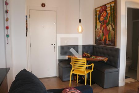 Sala de apartamento à venda com 2 quartos, 58m² em Cerâmica, São Caetano do Sul