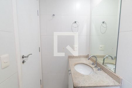Banheiro da Suíte de apartamento à venda com 2 quartos, 57m² em Jardim Prudência, São Paulo
