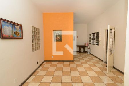 Sala de casa para alugar com 3 quartos, 464m² em Jardim Industrial, Contagem