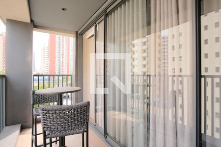 Varanda de kitnet/studio para alugar com 1 quarto, 38m² em Vila Gomes Cardim, São Paulo