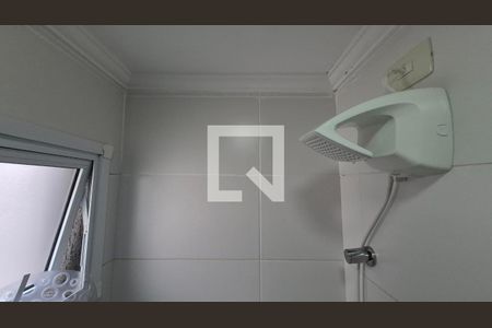 Banheiro da suíte de apartamento para alugar com 2 quartos, 100m² em Parque Novo Oratório, Santo André