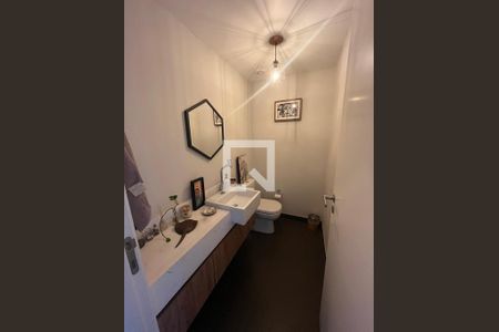 Lavabo de apartamento à venda com 3 quartos, 125m² em Vila Ipojuca, São Paulo