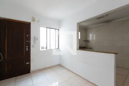 Sala de apartamento para alugar com 2 quartos, 45m² em Itaquera, São Paulo