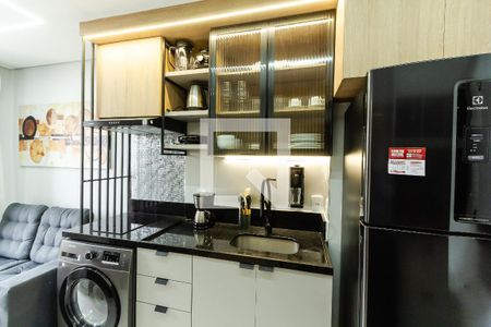 Sala/Cozinha de apartamento para alugar com 1 quarto, 27m² em Vila Olímpia, São Paulo