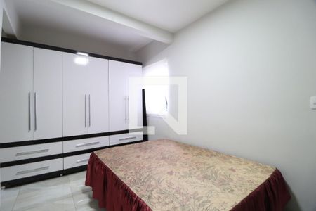 Quarto 1 - Suíte de casa para alugar com 4 quartos, 180m² em Jardim das Palmeiras, Uberlândia