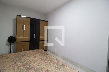 Quarto 1 - Suíte de casa para alugar com 4 quartos, 180m² em Jardim das Palmeiras, Uberlândia