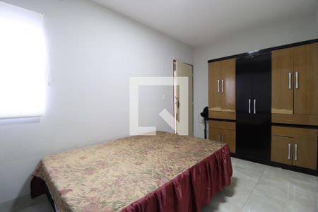Quarto 1 - Suíte de casa para alugar com 4 quartos, 180m² em Jardim das Palmeiras, Uberlândia