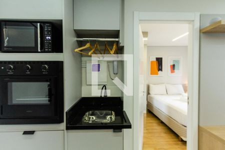Sala/Cozinha de apartamento para alugar com 1 quarto, 27m² em Vila Olímpia, São Paulo