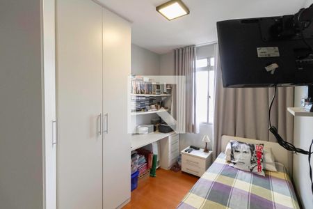 Quarto de apartamento à venda com 2 quartos, 133m² em Liberdade, Belo Horizonte
