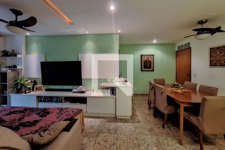 Sala de apartamento à venda com 2 quartos, 101m² em Icaraí, Niterói