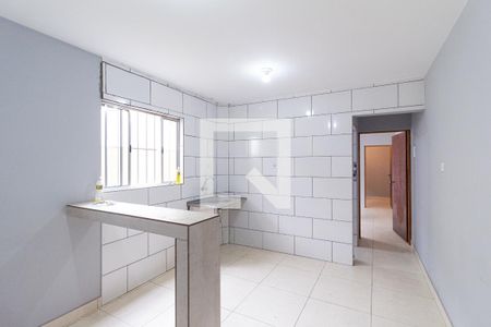 Sala/Cozinha de casa para alugar com 2 quartos, 42m² em Vila Silviania, Carapicuíba