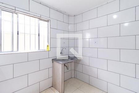 Sala/Cozinha de casa para alugar com 2 quartos, 42m² em Vila Silviania, Carapicuíba