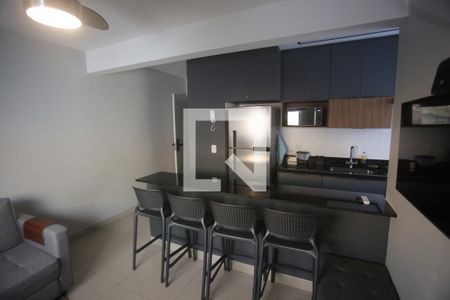 Sala de apartamento à venda com 1 quarto, 40m² em Buritis, Belo Horizonte