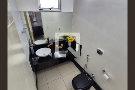 Lavabo de casa de condomínio à venda com 5 quartos, 630m² em Vargem Pequena, Rio de Janeiro