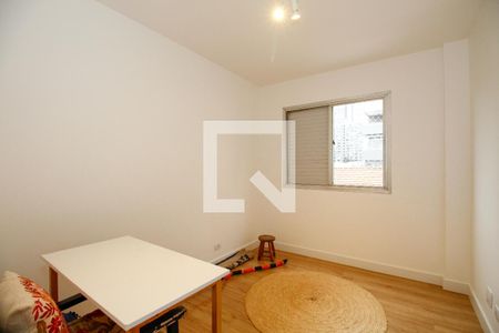 Quarto 1 de apartamento para alugar com 2 quartos, 65m² em Pinheiros, São Paulo