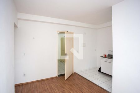 Sala de apartamento à venda com 2 quartos, 43m² em Canhema, Diadema