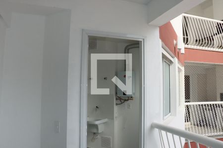 Varanda da Sala de apartamento para alugar com 2 quartos, 85m² em Parque Esplanada, Embu das Artes