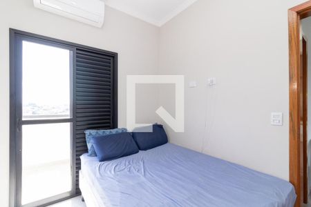 Quarto 1 de apartamento para alugar com 2 quartos, 42m² em Vila Granada, São Paulo