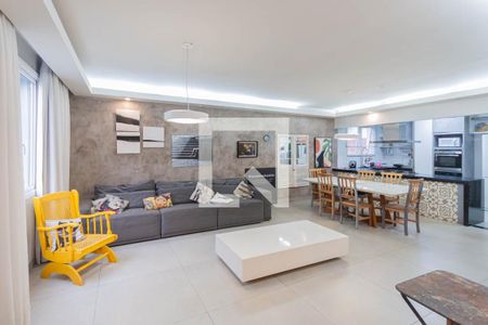 Sala de casa à venda com 4 quartos, 150m² em Tijuca, Rio de Janeiro