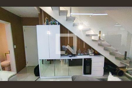 Sala de apartamento para alugar com 2 quartos, 116m² em Barra da Tijuca, Rio de Janeiro
