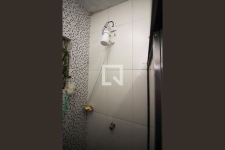 Banheiro de casa de condomínio à venda com 3 quartos, 96m² em Coronel Aparicio Borges, Porto Alegre