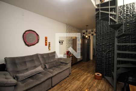 Sala de casa de condomínio à venda com 3 quartos, 96m² em Coronel Aparicio Borges, Porto Alegre