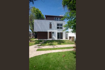 Patio de casa à venda com 3 quartos, 133m² em Guarujá, Porto Alegre