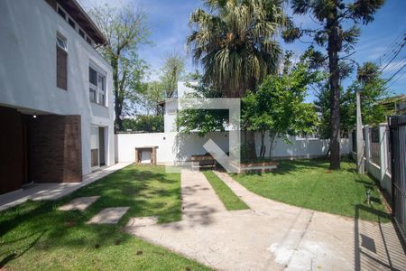 Patio de casa à venda com 3 quartos, 133m² em Guarujá, Porto Alegre