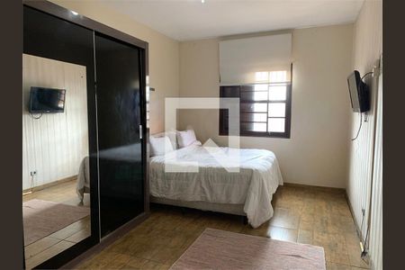 Casa à venda com 2 quartos, 200m² em Vila Hamburguesa, São Paulo