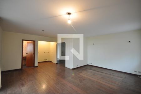 Sala de casa à venda com 3 quartos, 450m² em Tucuruvi, São Paulo