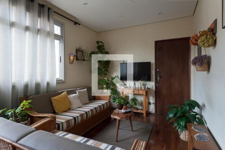 Sala de TV de apartamento à venda com 4 quartos, 120m² em Serra, Belo Horizonte