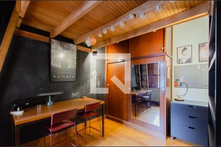 Quarto 1 de casa para alugar com 3 quartos, 200m² em Vila Mariana, São Paulo