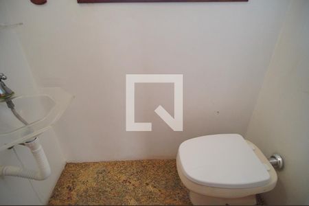 Lavabo de casa para alugar com 4 quartos, 415m² em Primavera, Novo Hamburgo